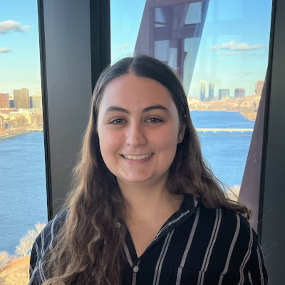 Meet your Posher, Rosie - Picture 1 of 1